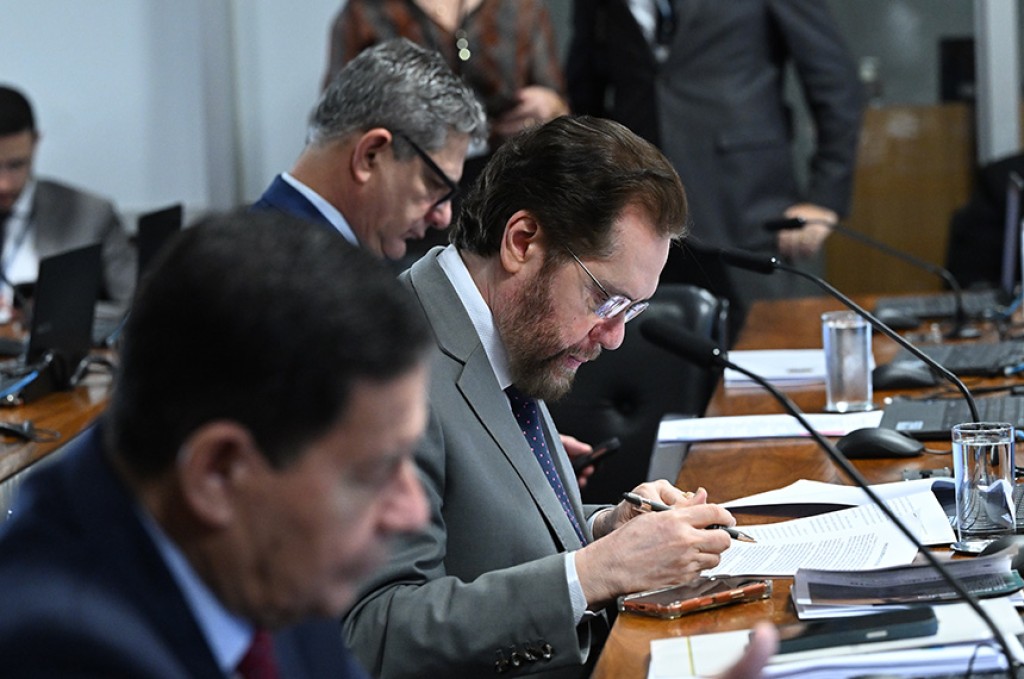 PEC que dá autonomia total ao Banco Central vai a Plenário