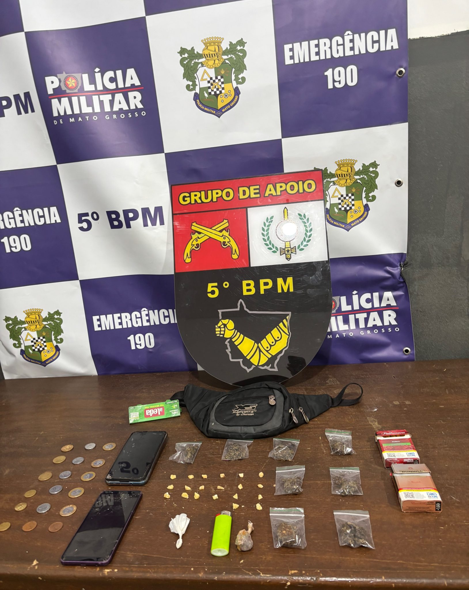 Dois adolescentes são conduzidos à delegacia com drogas durante abordagem em Rondonópolis